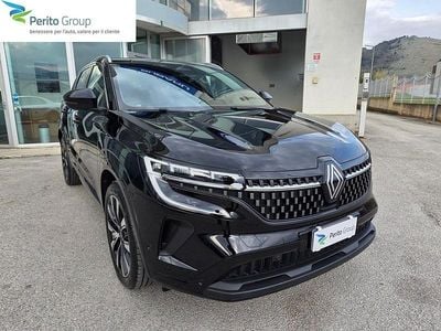 Usata Renault Austral Techno 131 CV (96 kW) 2023 Nero / metallizzato SUV