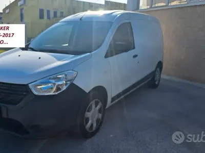 Usata Dacia Dokker 102 CV (75 kW) 2017 Bianco Monovolume