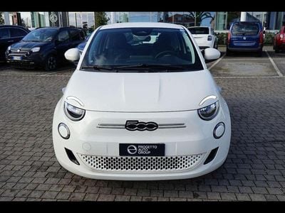 Nieuw Fiat 500e 42 kW (58 PK) 2025 Wit Sedan