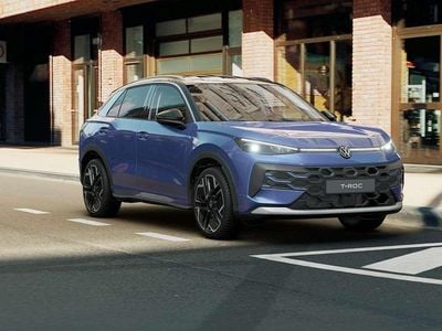 Nuova VW T-Roc Style 116 CV (85 kW) 2026 Celestial blue metallizzato ne SUV