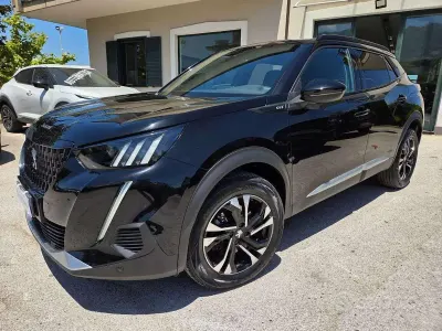 Usata Peugeot 2008 GT 131 CV (96 kW) 2023 Nero SUV