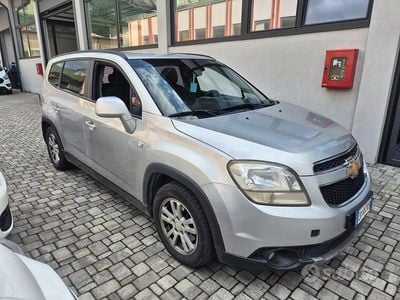 Usata Chevrolet Orlando LT 141 CV (103 kW) 2011 Grigio Monovolume