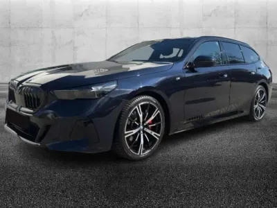 Usata BMW 520 M Sport 197 CV (144 kW) 2025 Nero Station wagon