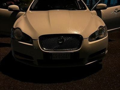 Usata Jaguar XF 207 CV (152 kW) 2008 Bianco Berlina