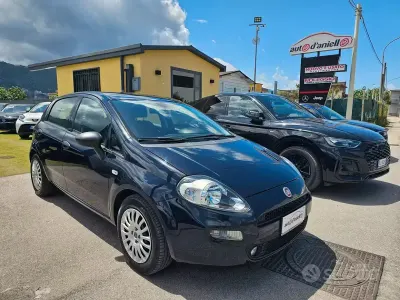 Begagnad Fiat Punto Street 95 HK (69 kW) 2018 Blå Halvkombi