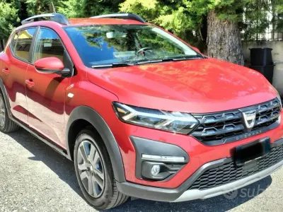 Usata Dacia Sandero Stepway 90 CV (66 kW) 2021 Rosso Berlina