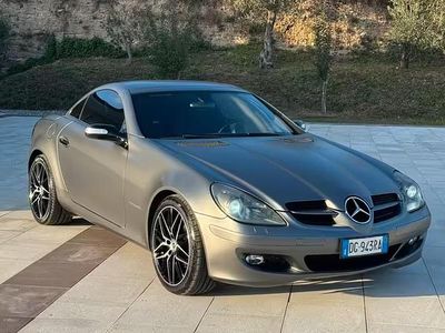 Usata Mercedes SLK200 163 CV (119 kW) 2005 Grigio Cabrio