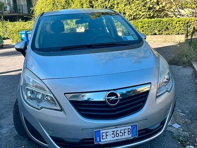 Usata Opel Meriva 2011 Grigio Monovolume