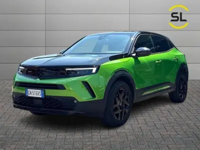 Usata Opel Mokka 110 CV (80 kW) 2023 Verde SUV