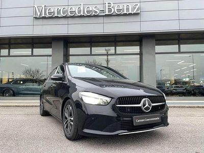 Usata Mercedes B180 116 CV (85 kW) 2025 Nero notte Monovolume