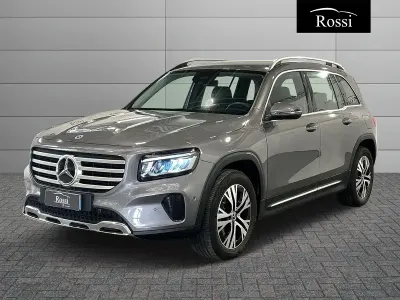 Usata Mercedes GLB180 Advanced 116 CV (85 kW) 2025 Grigio montagna SUV