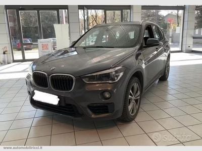 Usata BMW X1 Sport Line 140 CV (102 kW) 2019 Grigio SUV