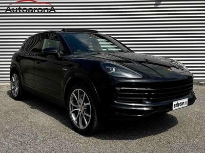 Usata Porsche Cayenne 2018 Ri0f blu metallizzato SUV