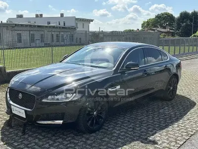 Usata Jaguar XF Pure 179 CV (131 kW) 2019 Nero Berlina
