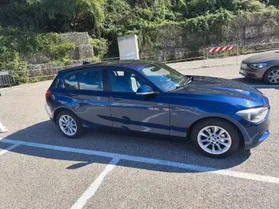 Usata BMW 118 143 CV (105 kW) 2014 Bluazzurro Utilitaria