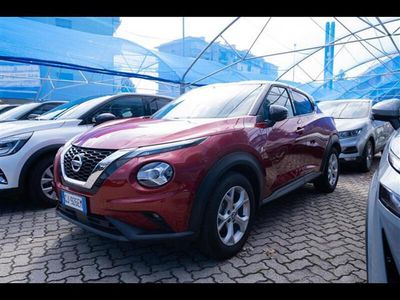 Usata Nissan Juke N-Connecta 114 CV (83 kW) 2022 Grigio chiaro SUV