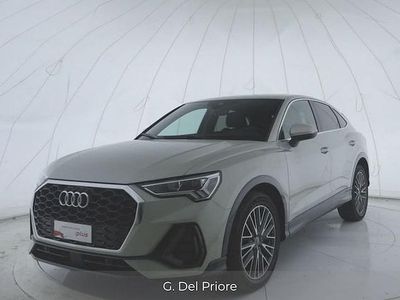 Usata Audi Q3 Comfort 150 CV (110 kW) 2023 Argento rugiada metallizzato SUV