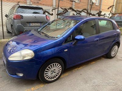 Usata Fiat Grande Punto 75 CV (55 kW) 2006 Blu Utilitaria