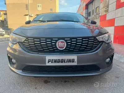Usata Fiat Tipo Pop 95 CV (69 kW) 2016 Grigio Berlina