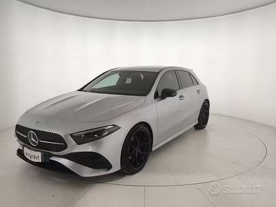 Begagnad Mercedes A180 AMG line 115 HK (84 kW) 2025 Grå Sedan