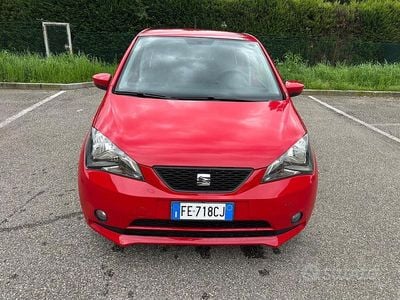 Usata Seat Mii 68 CV (50 kW) 2016 Rosso Utilitaria