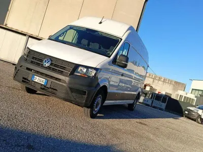Usata VW Crafter 140 CV (102 kW) 2023 Bianco Furgone