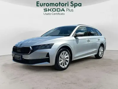Usata Skoda Octavia Executive 116 CV (85 kW) 2025 Argento Station wagon