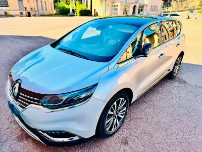 Usata Renault Espace Initiale 160 CV (117 kW) 2017 Grigio Monovolume