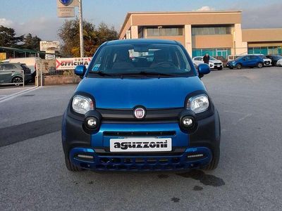 Usata Fiat Panda Cross Cross 69 CV (50 kW) 2022 Blu/azzurro Utilitaria