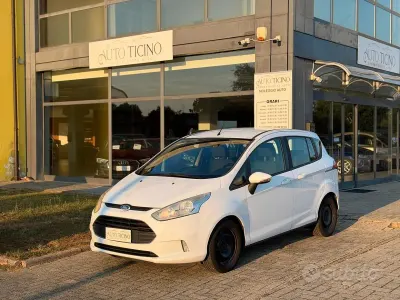 Usata Ford B-MAX Individual 95 CV (69 kW) 2013 Bianco Monovolume