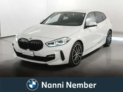 Usata BMW 118 M Sport 150 CV (110 kW) 2023 Alpin white pastello Utilitaria