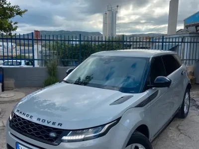 Usata Land Rover Range Rover evoque R-Dynamic 149 CV (109 kW) 2020 Grigio SUV