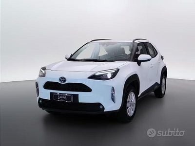 Usata Toyota Yaris Cross Active 92 CV (67 kW) 2023 Bianco SUV