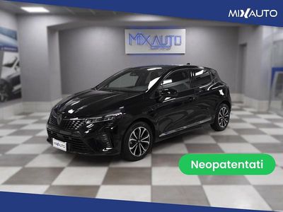 Usata Renault Clio V Techno 91 CV (66 kW) 2025 Viola Berlina