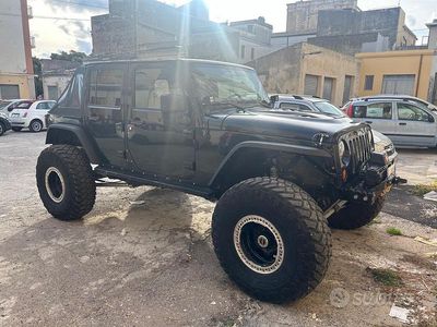 Usata Jeep Wrangler 200 CV (147 kW) 2011 Nero SUV