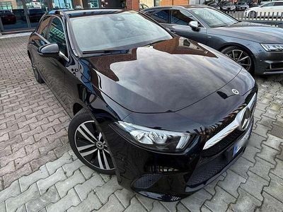 Occasion Mercedes A180 116 ch (85 kW) 2021 Noir Berline