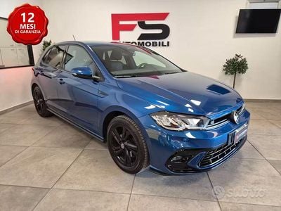 Usata VW Polo R-line 110 CV (80 kW) 2023 Blu Utilitaria