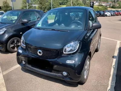 Usata Smart ForTwo Coupé Passion 71 CV (52 kW) 2017 Nero Coupé