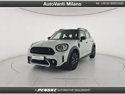 Usata Mini Cooper SD Countryman Classic 190 CV (139 kW) 2021 Argento SUV