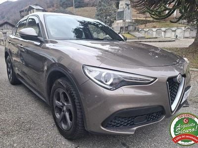 Usata Alfa Romeo Stelvio Executive 210 CV (154 kW) 2019 Marrone SUV