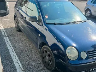 Usata VW Polo 75 CV (55 kW) 2002 Bluazzurro Berlina