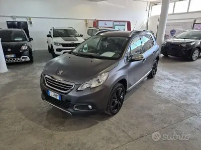 Usata Peugeot 2008 Allure 120 CV (88 kW) 2016 Grigio SUV
