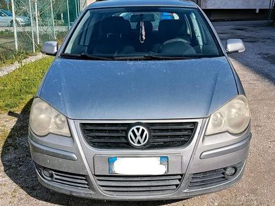 Occasion VW Polo 2006 Gris Citadine