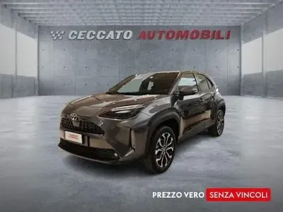 Usata Toyota Yaris Cross Trend 116 CV (85 kW) 2022 Grigio SUV