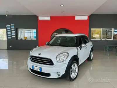 Usata Mini Cooper Countryman 111 CV (81 kW) 2014 Bianco SUV
