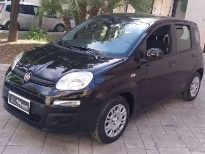 Usata Fiat Panda 69 CV (50 kW) 2025 Nero Utilitaria