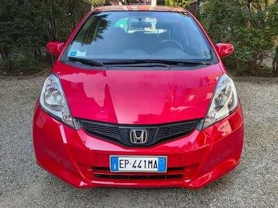 Usata Honda Jazz 77 CV (56 kW) 2012 Rosso Utilitaria