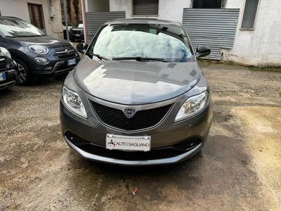 usata Lancia Ypsilon 1.2 69 CV 5 porte S&S Gold