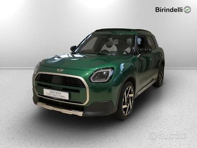 Usata Mini Countryman Favoured 170 CV (125 kW) 2024 Verde SUV