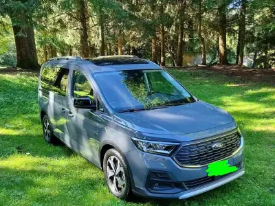 Usata Ford Grand Tourneo Connect 122 CV (89 kW) 2025 Monovolume